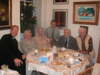 Bradunai, Birute, Vincas, Dede Gintaras, ir Ponia Damusiene